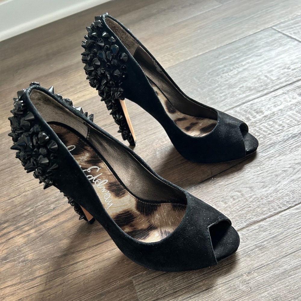 Sam Edelman Lorissa spiked peep-toe pumps